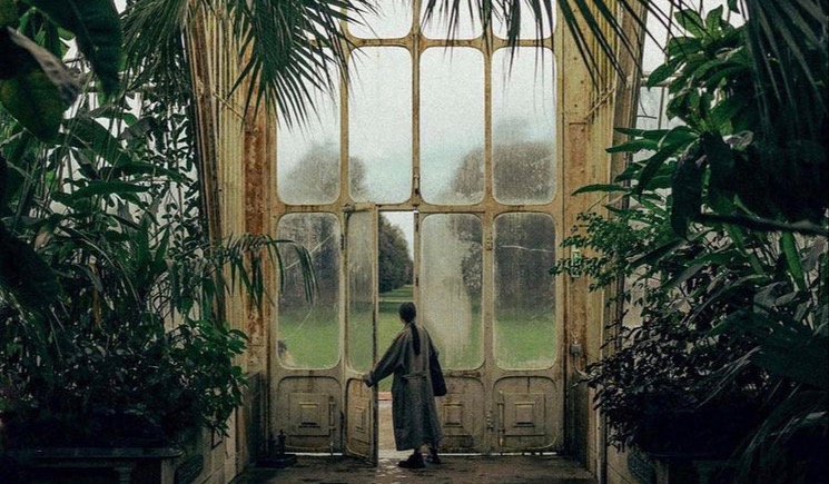 Aus der Begrenzung treten